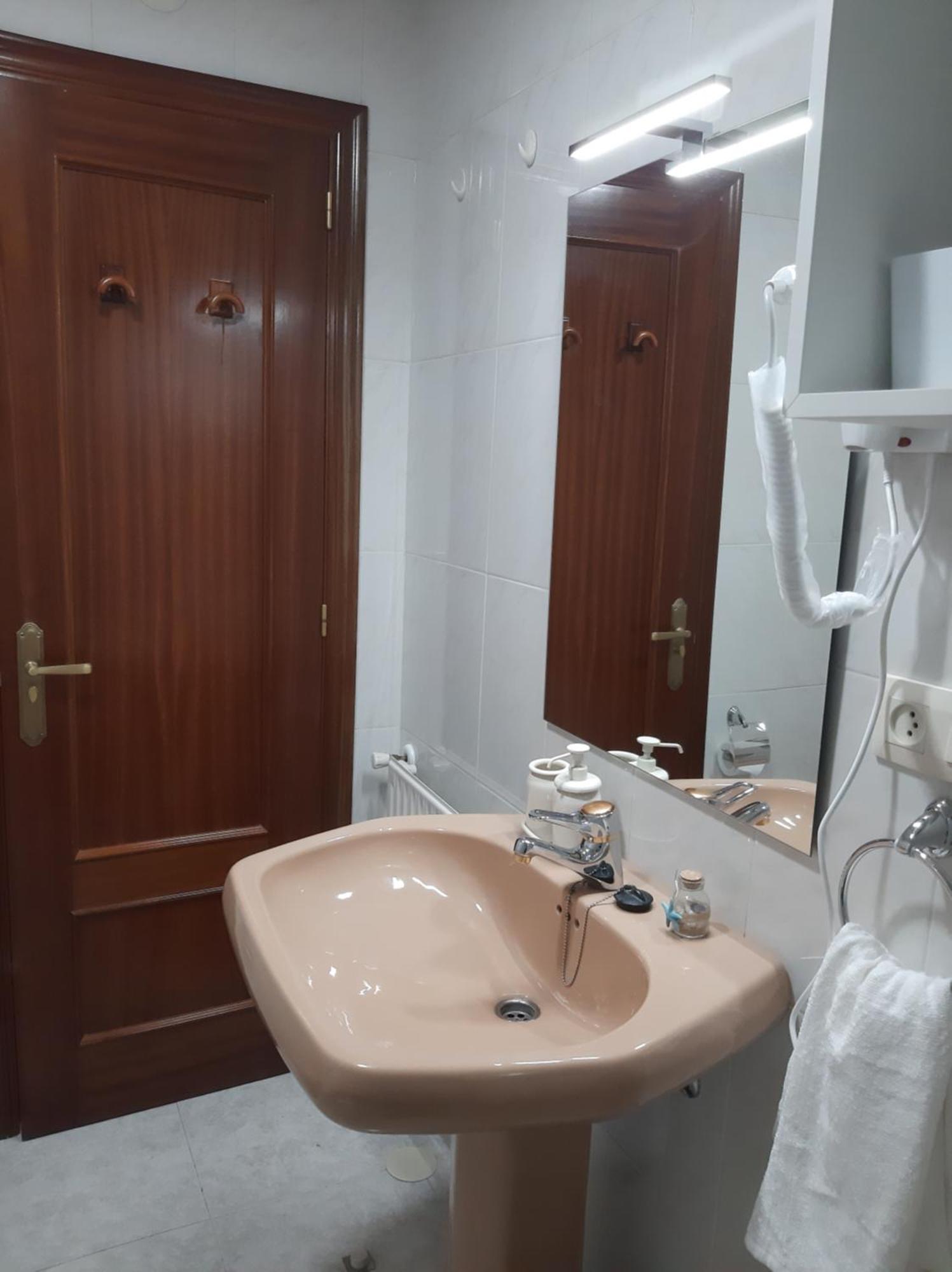 Apartamento Elena Centrico Con Wifi Onís Zewnętrze zdjęcie